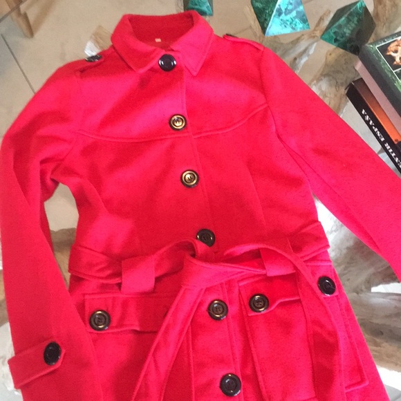 Red coat - Picture 2 of 7